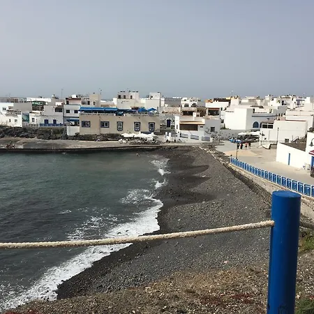 Piso Oliastur Διαμέρισμα